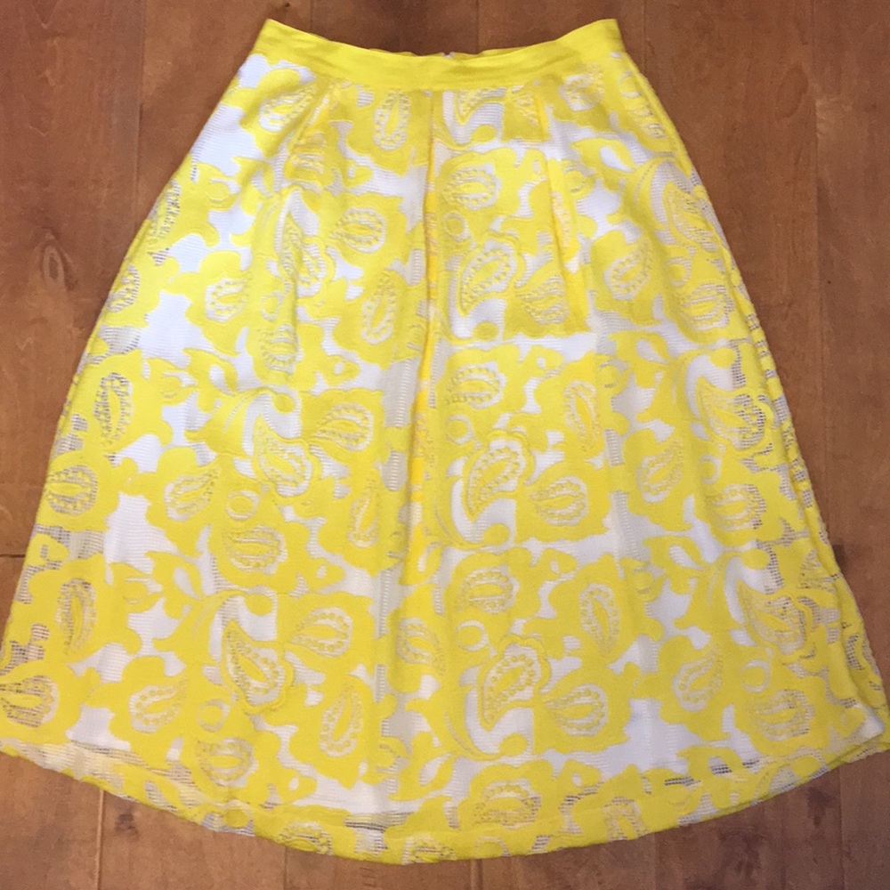 🌼Layered Yellow Flower Skirt🌼